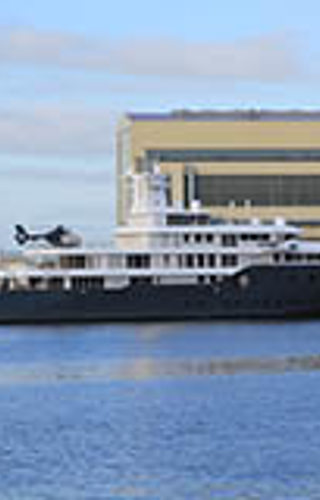 yacht