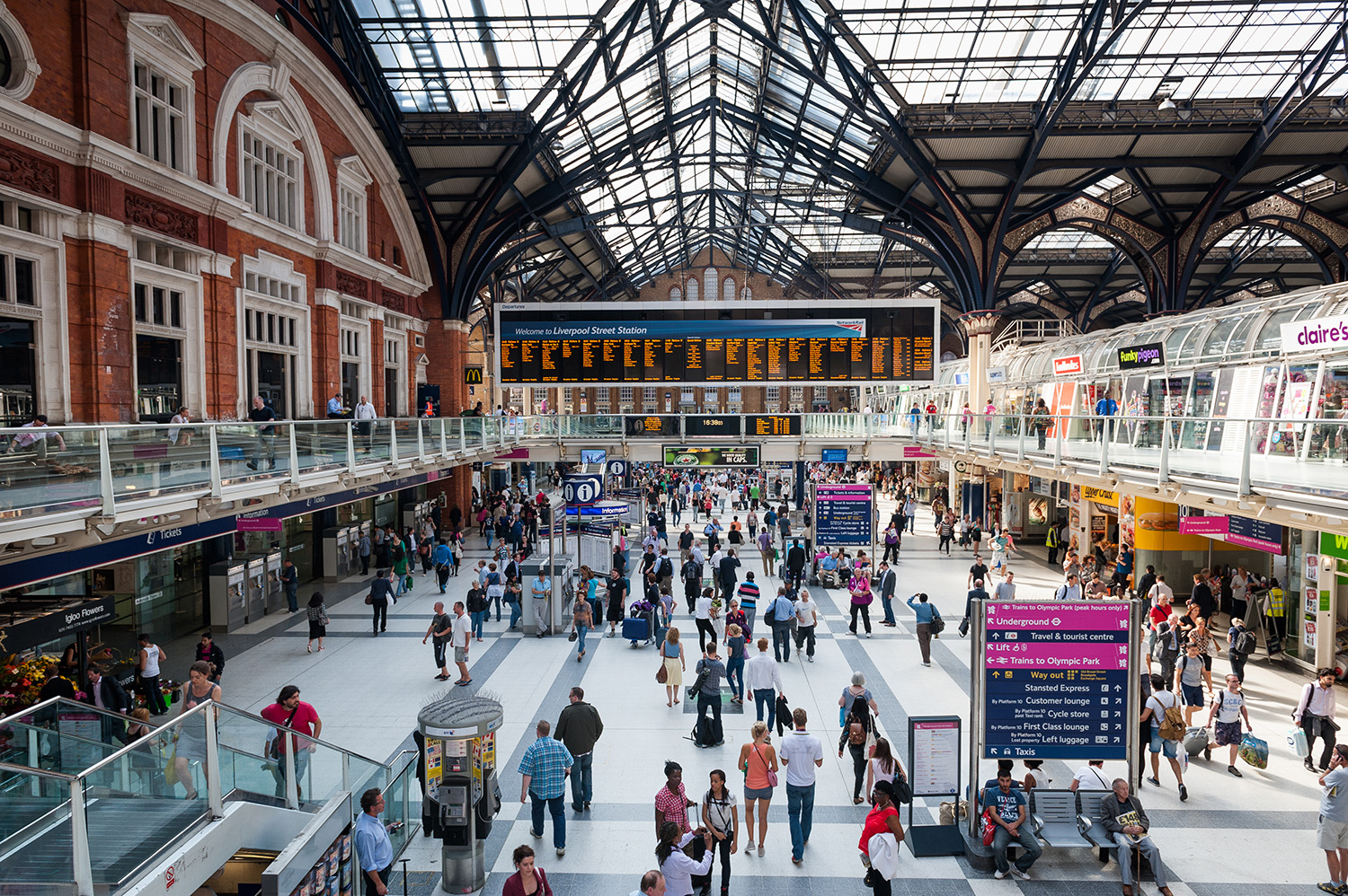 Liverpool Street Station concourse